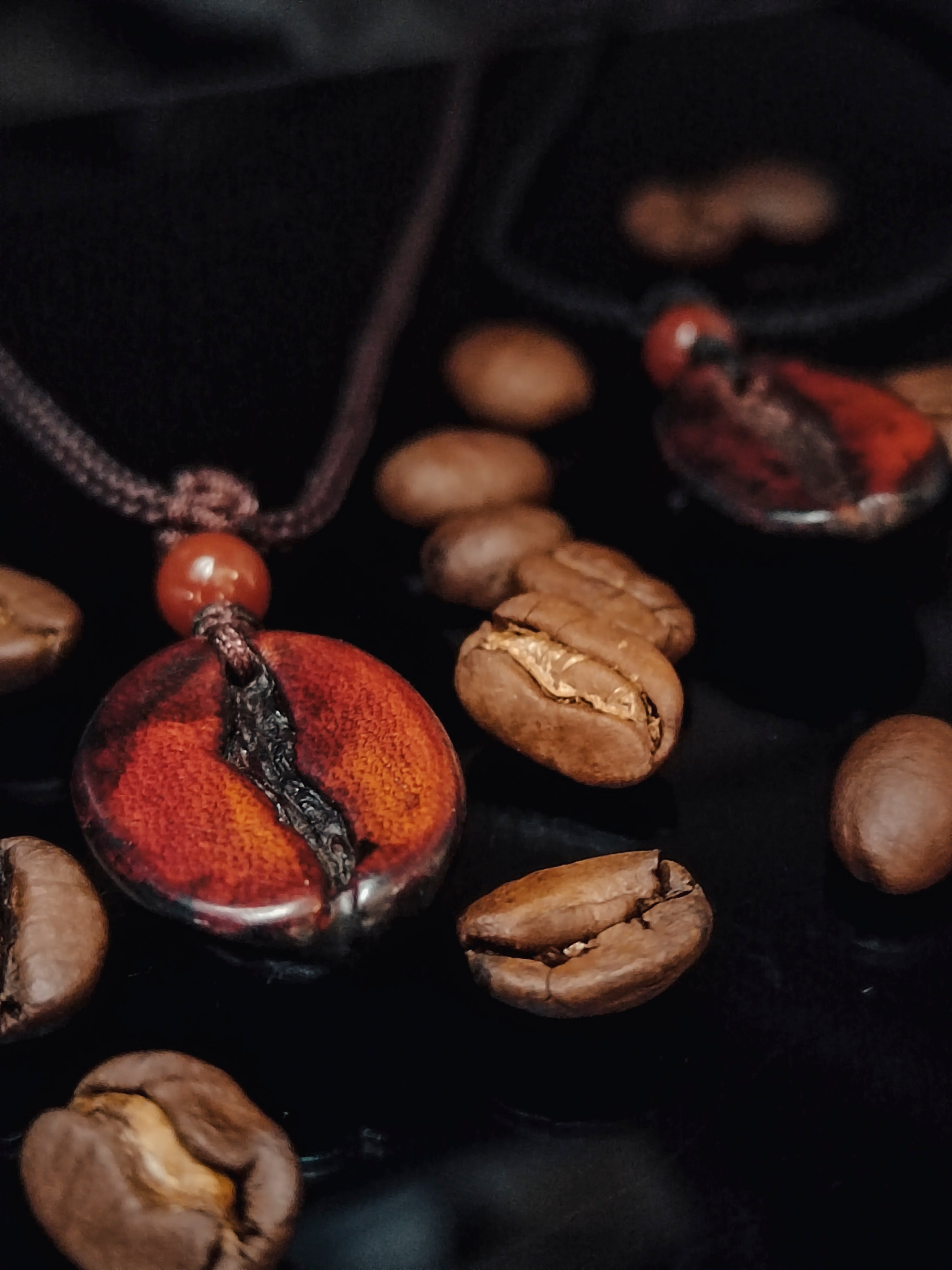 HandcHandcrafted Leather Coffee Bean Necklace Pro