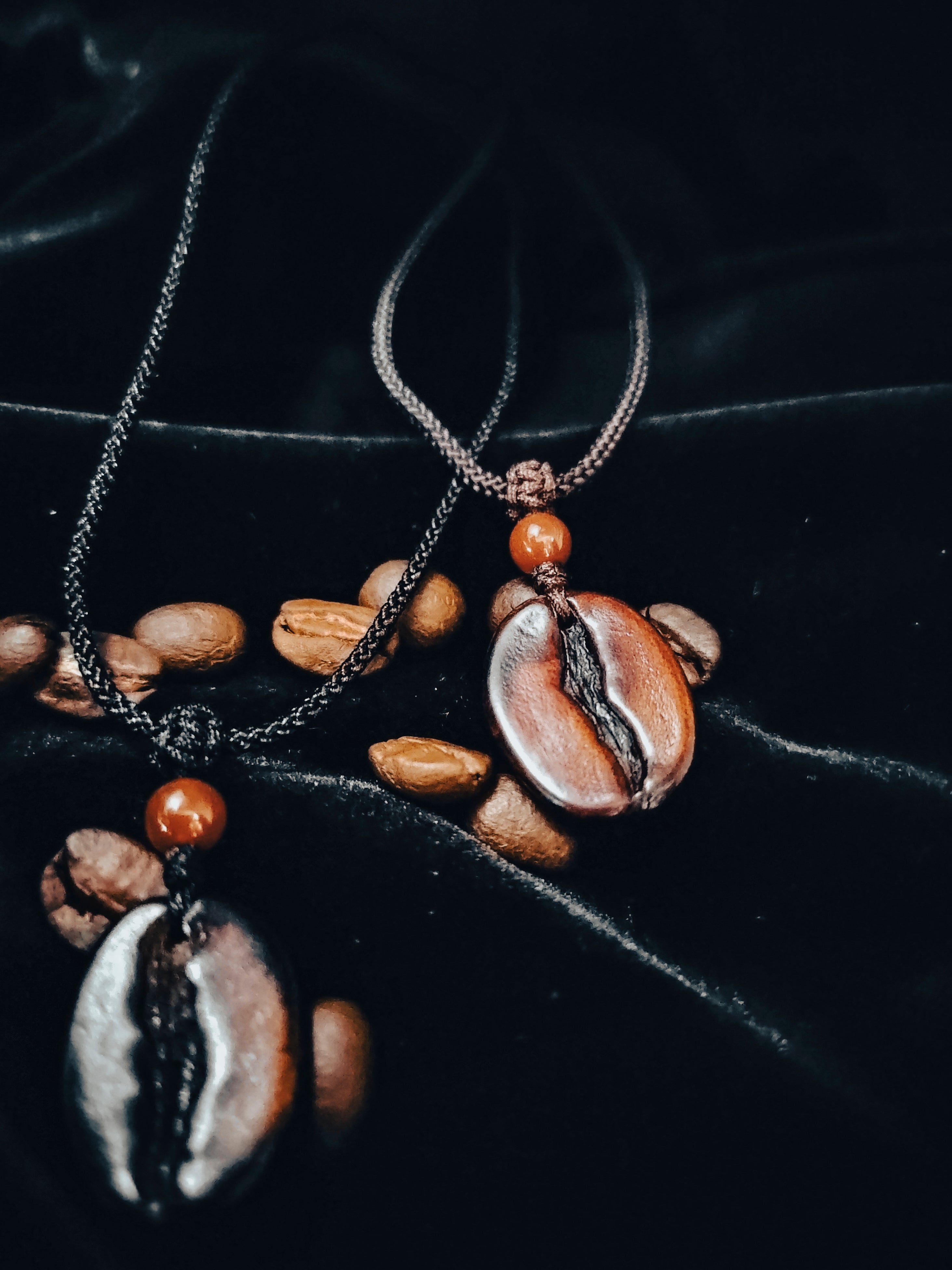 HandcHandcrafted Leather Coffee Bean Necklace Pro